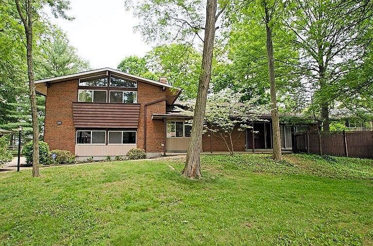 1st image of 7634 Pineglen Dr
