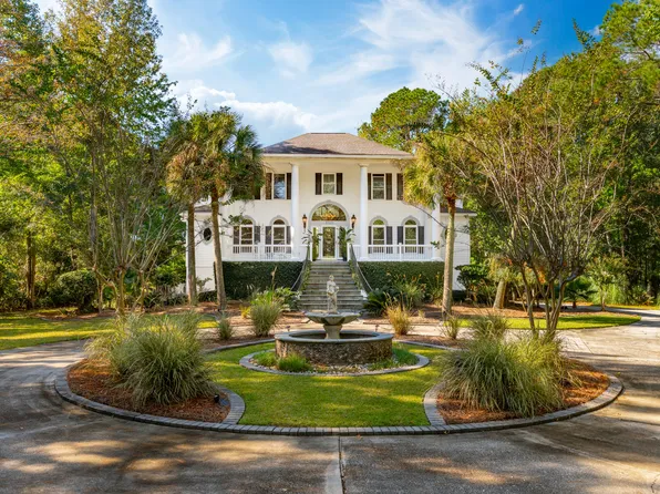 3765 Colonel Vanderhorst Cir, Mount Pleasant, SC 29466