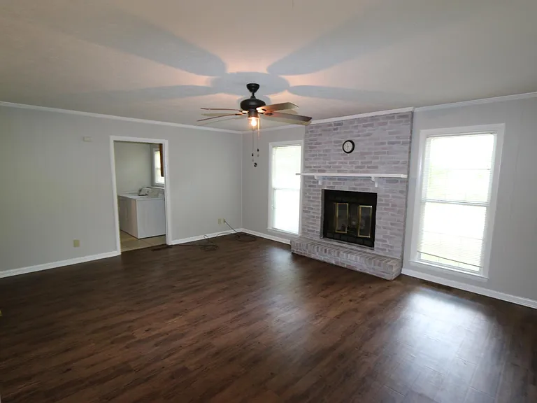 1415 S Gay St — Photo 6