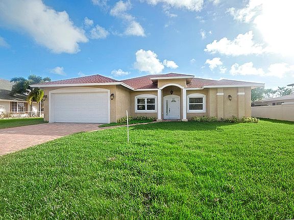 2nd image of 6600 Mango Circle