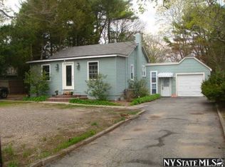 822 Deer Park Rd, Dix Hills, NY 11746