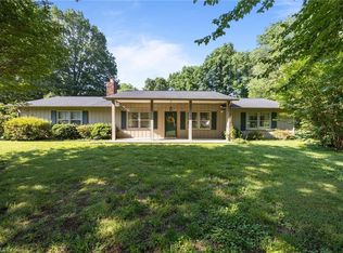 328 Southwood Dr, Kernersville, NC 27284