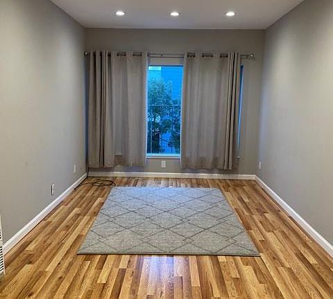 3rd image of 6239 Geary Blvd