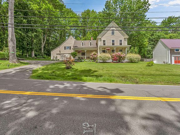 5th image of 55 River Road
