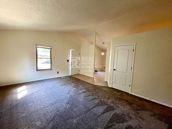 3rd image of 4945 Marabou Way
