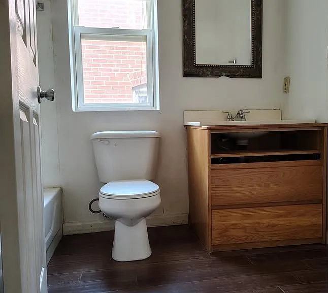 1341 Temple Pl #1F — Photo 4