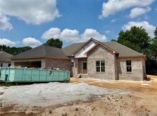 266 Cotton Terrace Loop, Deatsville, AL 36022
