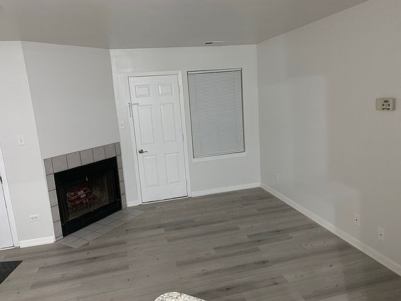 3rd image of 1277 Wyndham Ln APT 101