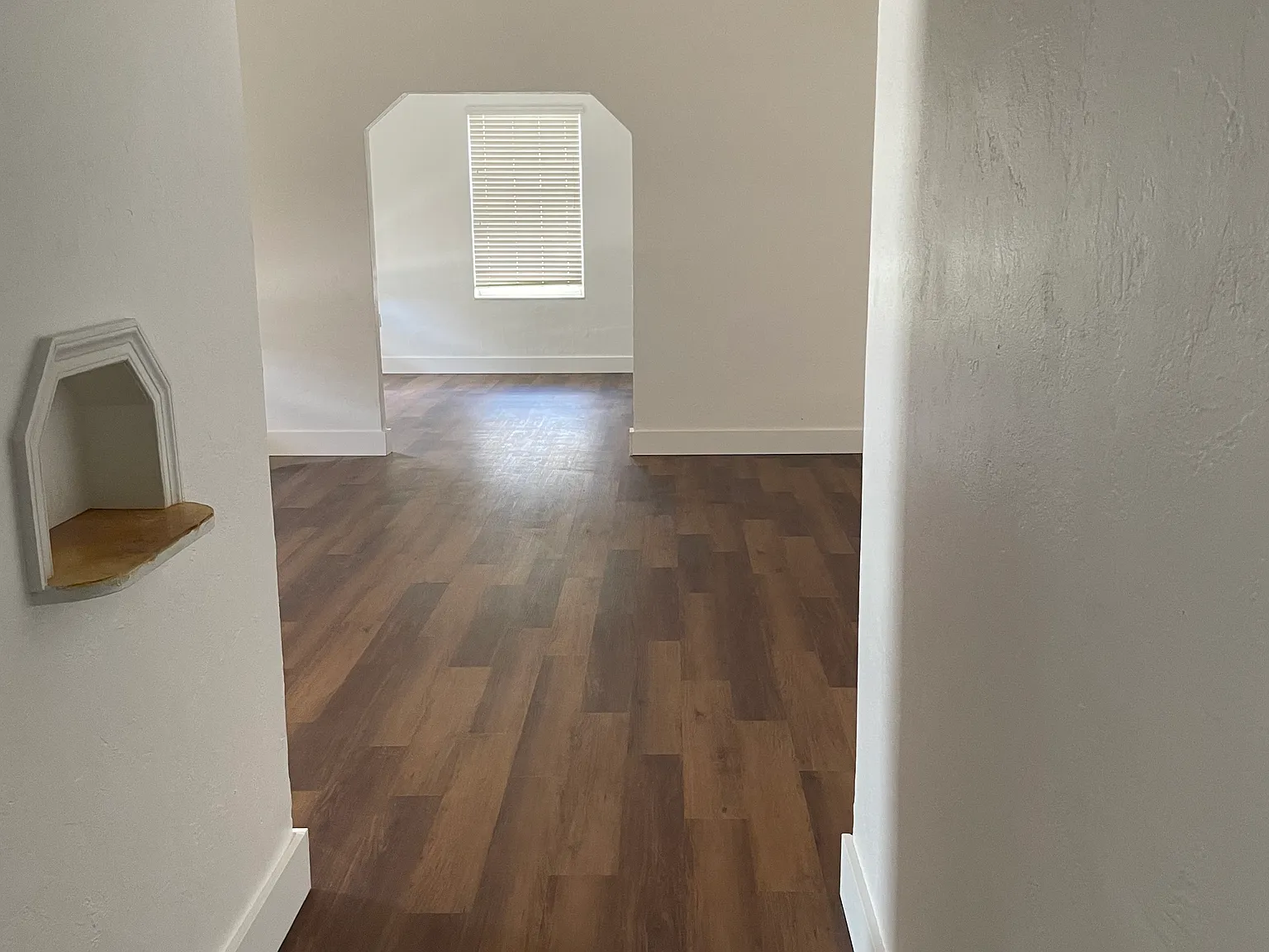 4 bed, 1570 sqft, $3,200 — Photo 4