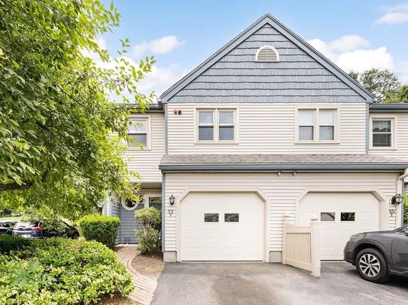 55 Crystal Brook Way Unit F, Marlborough, MA 01752