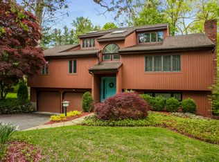 14 Riverview Farm Rd, Ossining, NY 10562