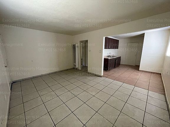 4th image of 1206 Potomac Ave
