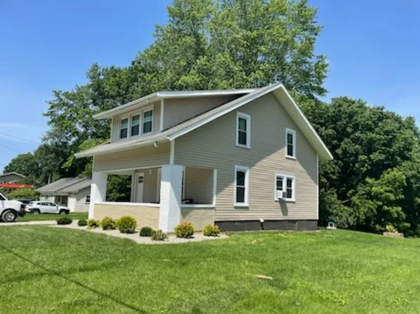 1026 E 4th St, Greenville, OH 45331