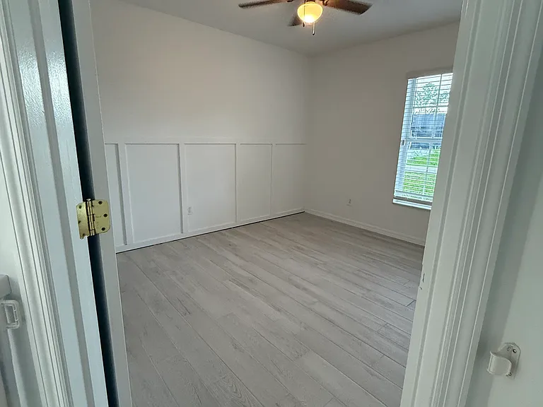 3202 57th St W — Photo 10