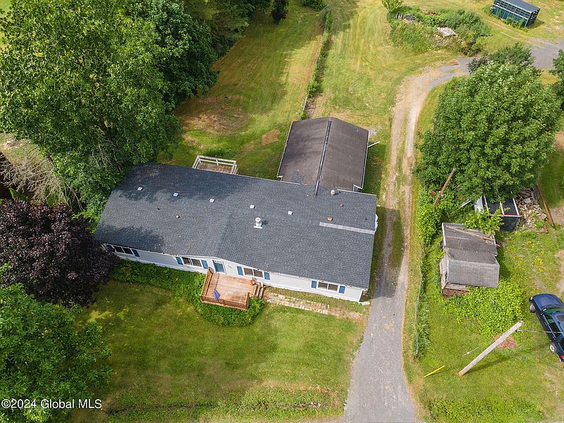 2nd image of 449 Knox Road