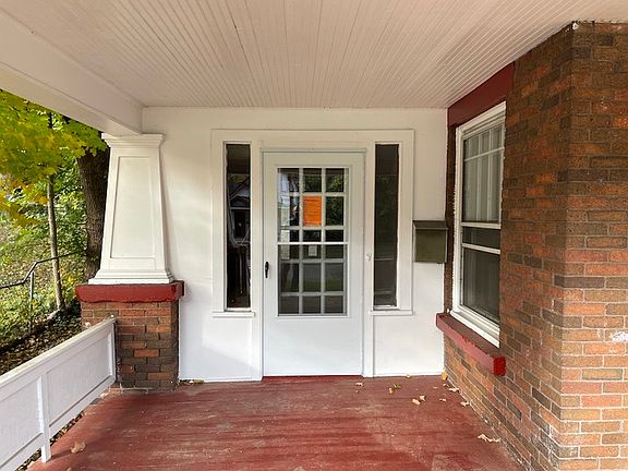 2nd image of 315 Douglas Ave #315