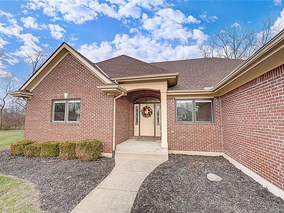 2nd image of 921 El Kenna Ct