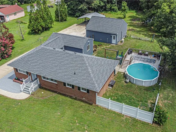 4517 Mountcastle Rd, Providence Forge, VA 23140