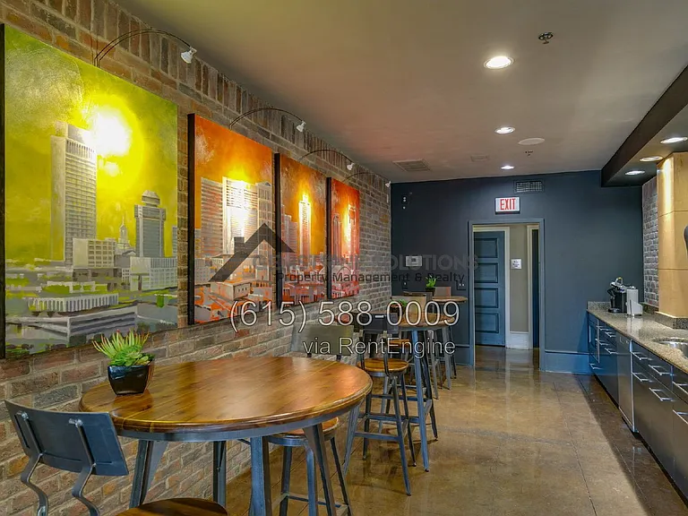 1803 Broadway #507 — Photo 27
