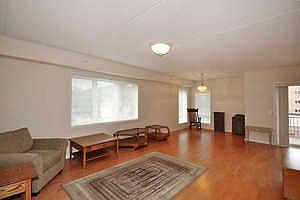 4th image of 395 Graceland Ave Unit 302