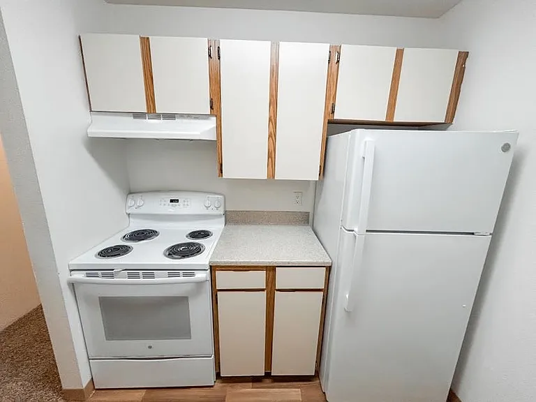 Stone Creek Apartments Beaverton — Photo 29