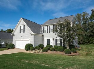 379 Castleton Cir, Boiling Springs, SC 29316