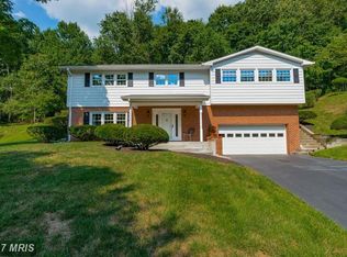 10040 Fox Den Ct, Ellicott City, MD 21042