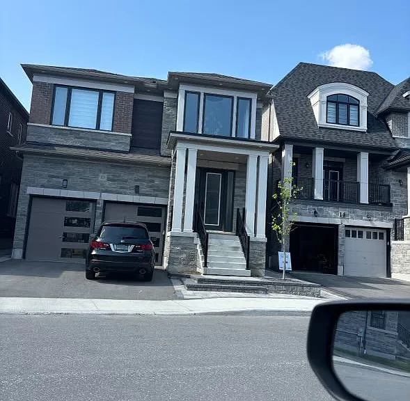 400 Finch Ave #13 — Photo 1
