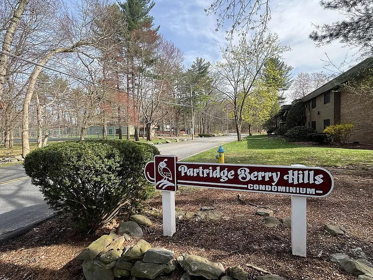 Beautifully maintained green spaces throughout the community.