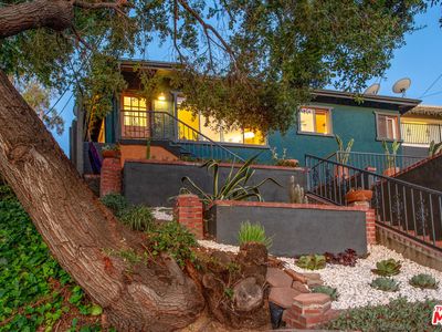1332 Armadale Ave, Los Angeles, CA, 90042