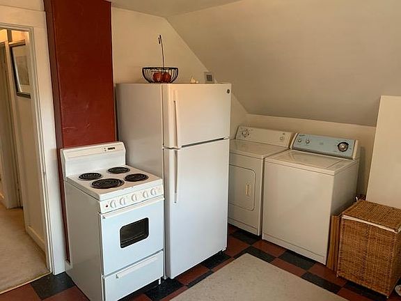 3rd image of 7349 1/2 Jones Ave NW
