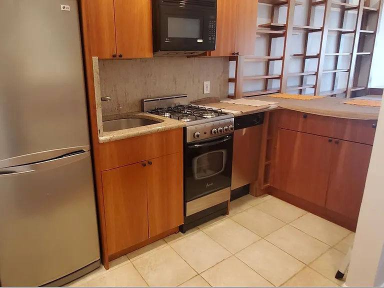 308 E 73rd St #4C — Photo 2