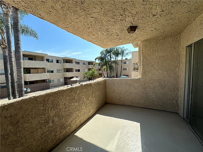 2386 E Del Mar Blvd #203 — Photo 23