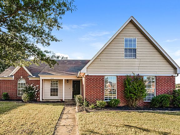4th image of 2708 Baird Dr