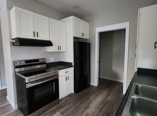 78 S Harrison St, Enon, OH 45323