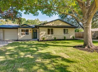 3157 Chatsworth Dr, Farmers Branch, TX 75234