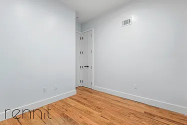Rented by Rennit Inc.