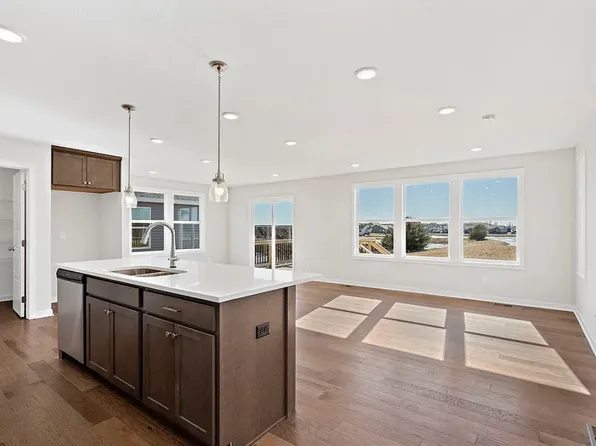 1106 NW Yorktown Dr, Waukee, IA 50263