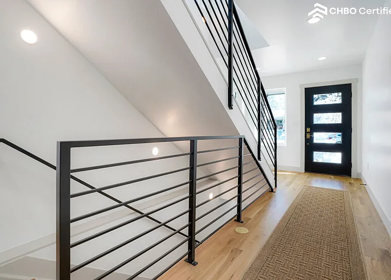 6083 S Sycamore St — Photo 6