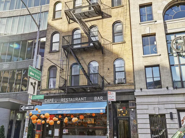 212 Lafayette Street