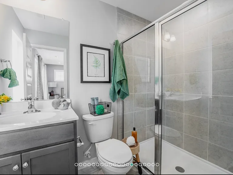 202 Greenpark Rd — Photo 20
