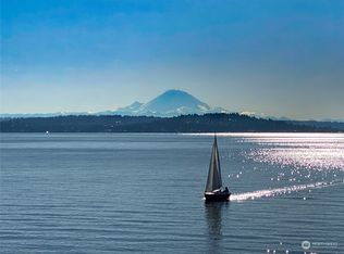 2330 43rd Ave E APT 304B, Seattle, WA 98112