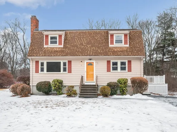 19 Fredrickson Rd, Billerica, MA 01821