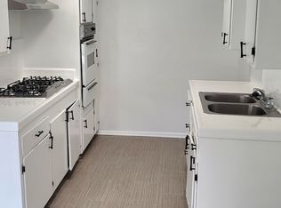 735 N Eucalyptus Ave APT 11, Inglewood, CA 90302