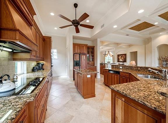 5th image of 10710 Mirasol Dr APT 704