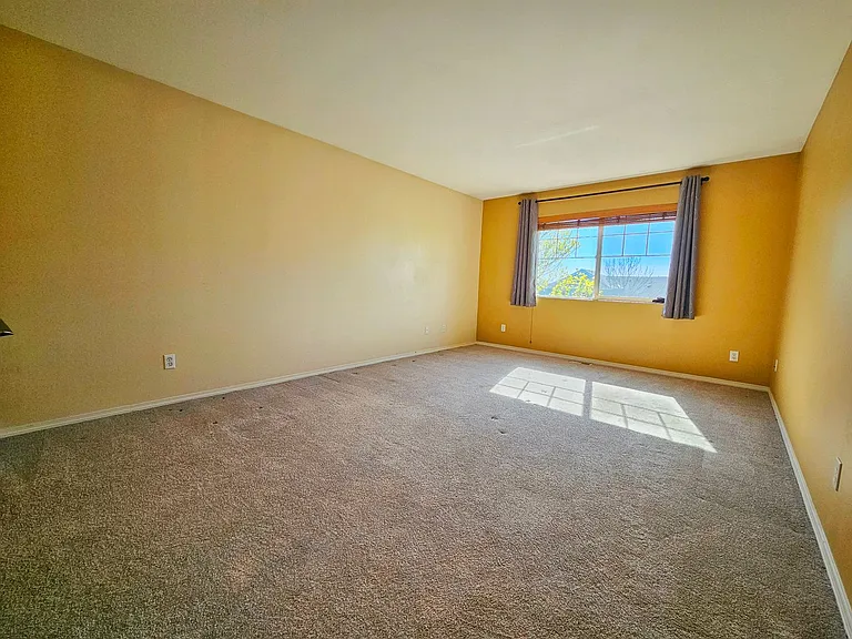 6630 Francis Ave SE — Photo 10