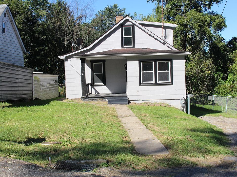 1st image of 101 Floyd St