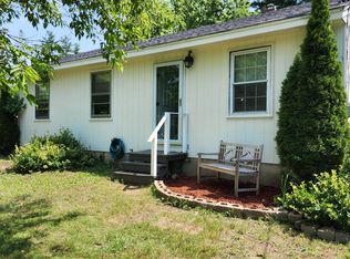 46 Jeff Dr, Charlestown, NH 03603