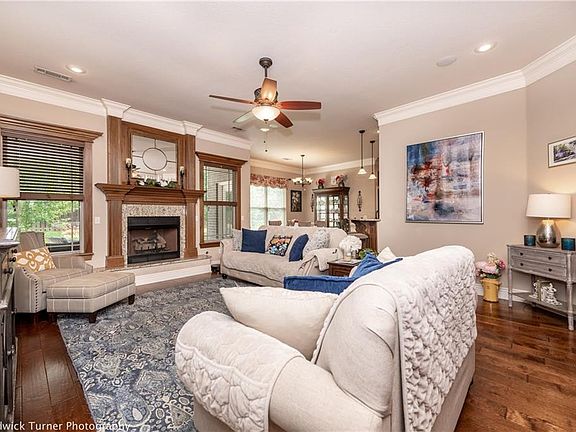 4th image of 3670 N Lalique Ln