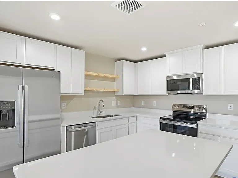 509 Portal Cir #A1 — Photo 15
